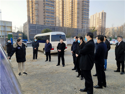 棗莊市市委副書記、代市長張宏偉到山東出版棗莊萬閱文化廣場項目現(xiàn)場調(diào)研指導工作